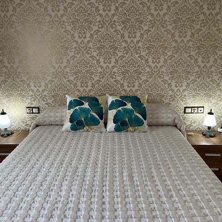 Hostal Solymar San Francisco  Екстер'єр фото